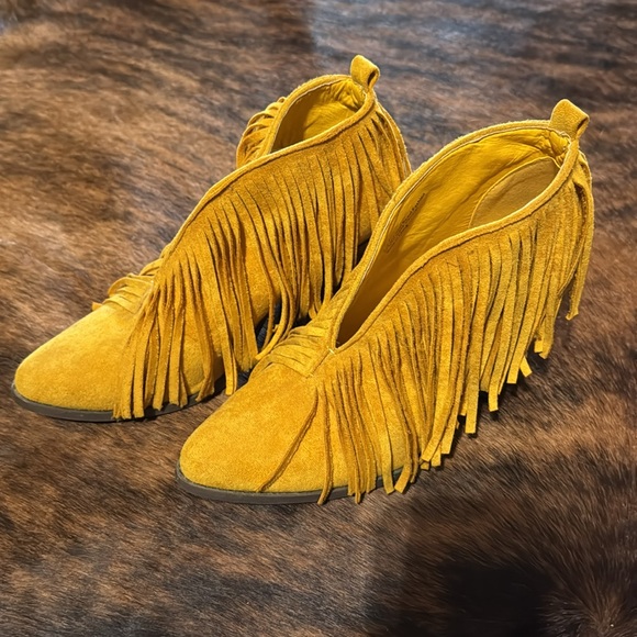 SOLD mustard suede fringe booties - Picture 2 of 4